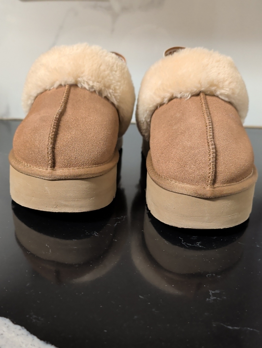 UGG Women's Funkette Slippers Size 10 Used Great